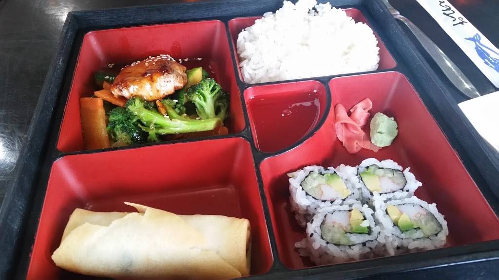 Hanami Express | restaurant | 1520 S Raccoon Rd, Austintown, OH 44515, USA | 3307938888 OR +1 330-793-8888