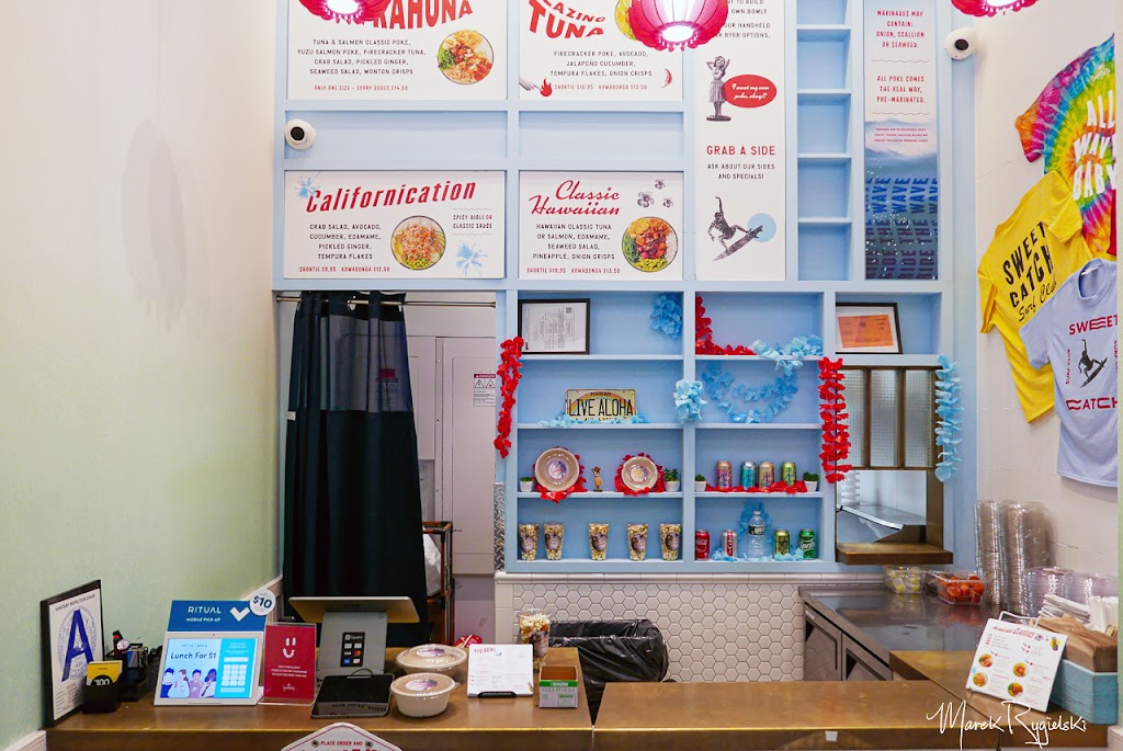 Sweetcatch Poke | restaurant | 185 Greenwich St tower 4, New York, NY 10007, USA | 2126196060 OR +1 212-619-6060