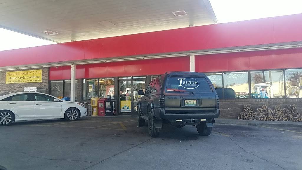 Bevelle Family Cafe | restaurant | 3548 Pelham Pkwy, Pelham, AL 35124, USA | 2056850995 OR +1 205-685-0995