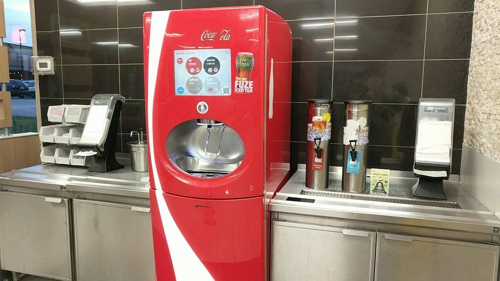 Burger King | restaurant | 2388 Lebanon Pike, Nashville, TN 37214, USA | 6158834992 OR +1 615-883-4992