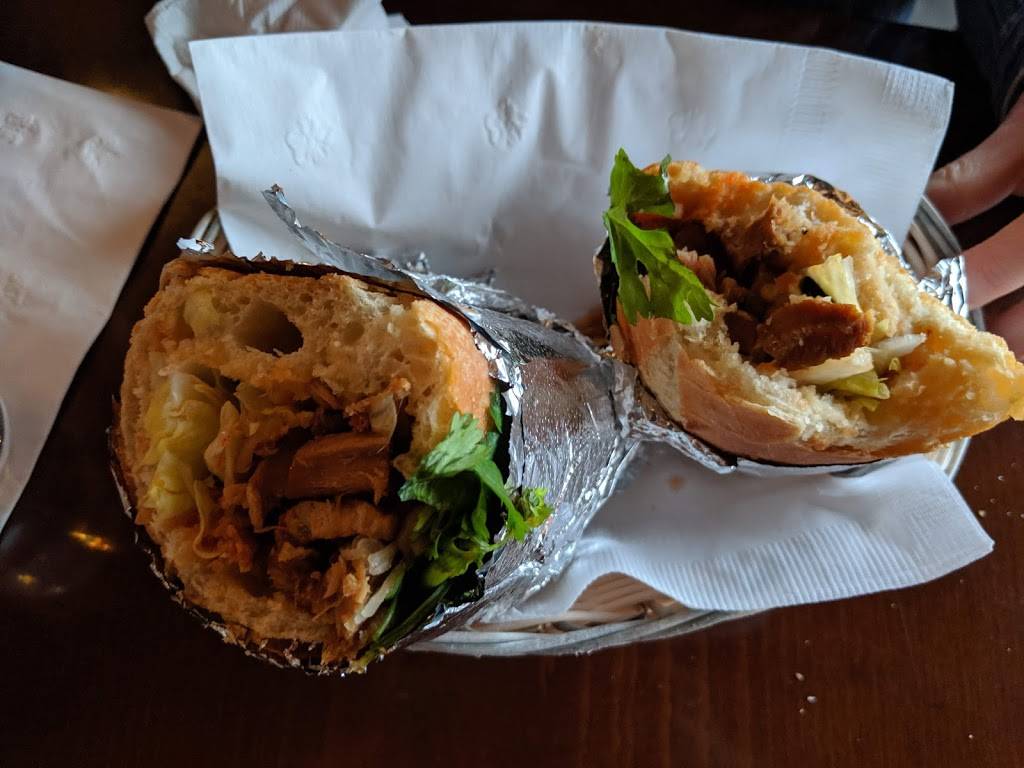 Bobos Bistro | restaurant | 600 York St, San Francisco, CA 94110, USA | 4156587274 OR +1 415-658-7274