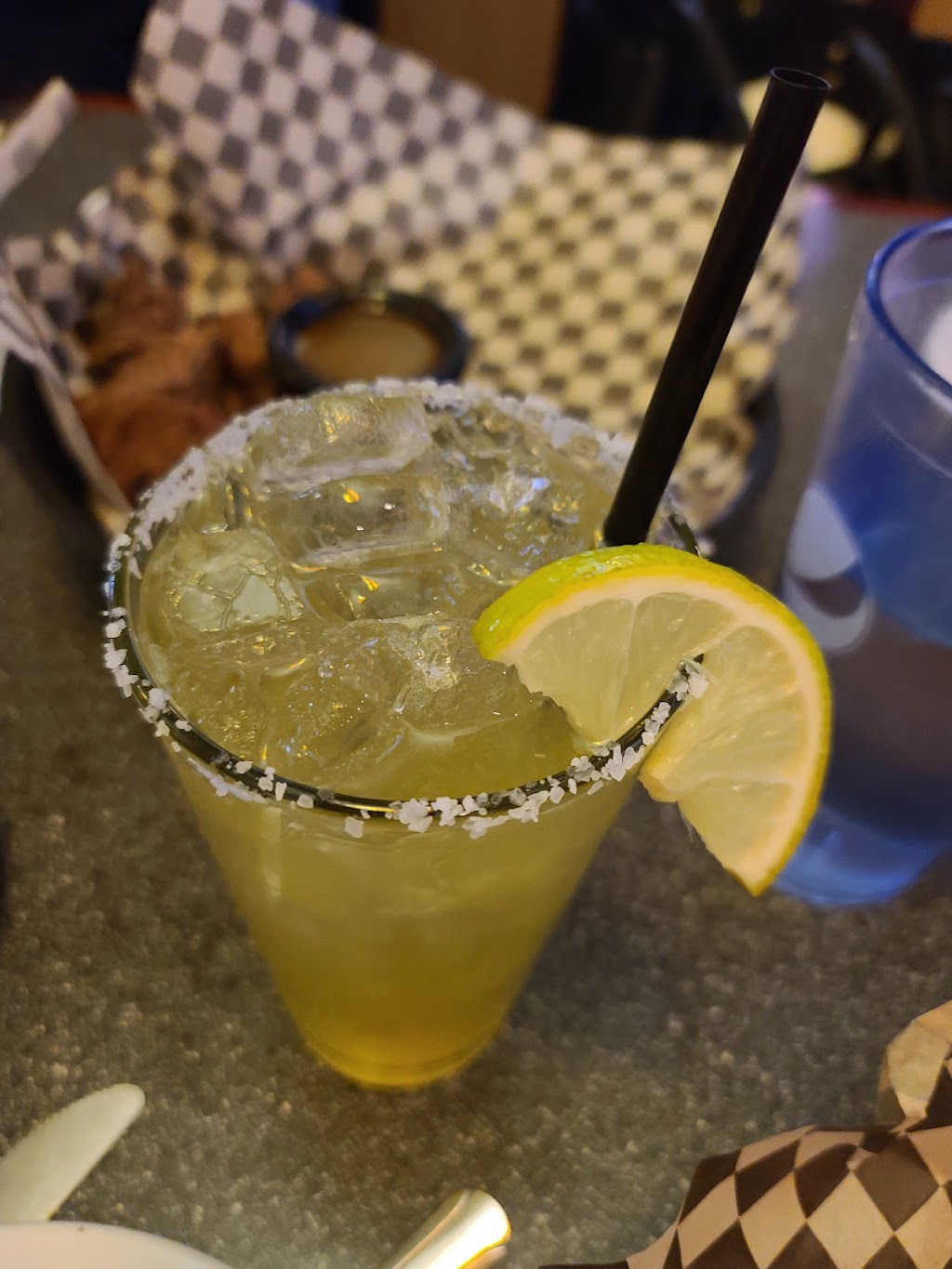 The Clubhouse at Harbor | restaurant | 601 Harbor Isle Blvd, Klamath Falls, OR 97601, USA | 5418872450 OR +1 541-887-2450