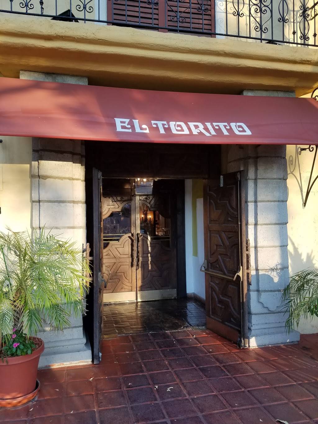 El Torito | restaurant | 6040 Canoga Ave, Woodland Hills, CA 91367, USA | 8183481767 OR +1 818-348-1767