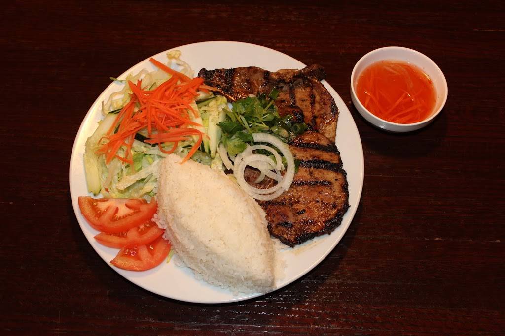 Pho-White Center | restaurant | 9642 16th Ave SW, Seattle, WA 98106, USA | 2064201685 OR +1 206-420-1685