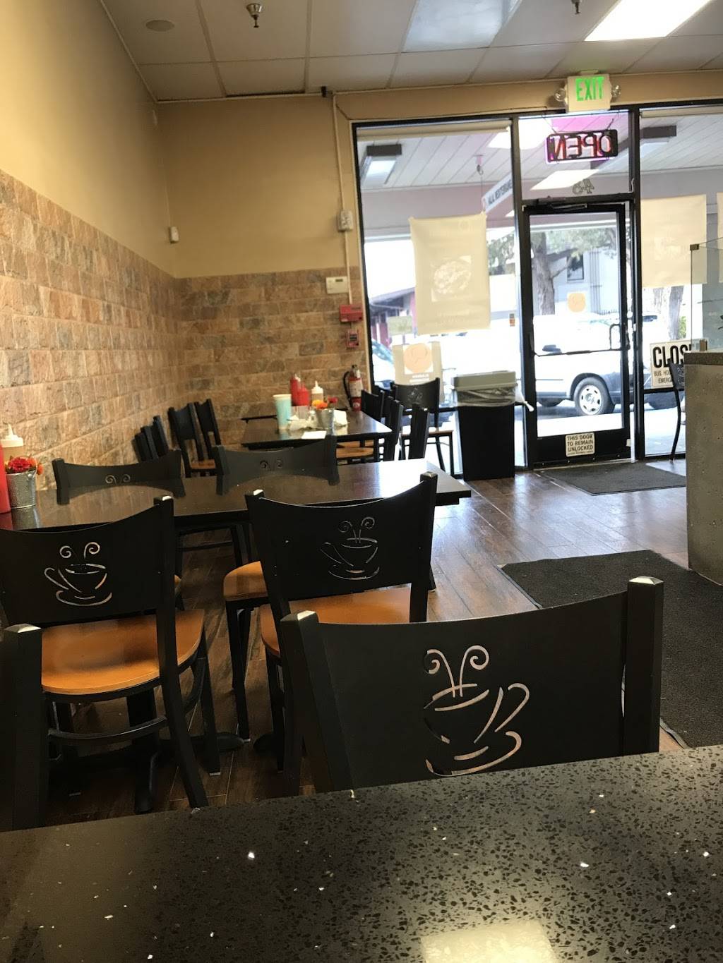 Qs Halal "Mediterranean Comfort" | restaurant | 48 Springstowne Center, Vallejo, CA 94591, USA | 7075549464 OR +1 707-554-9464