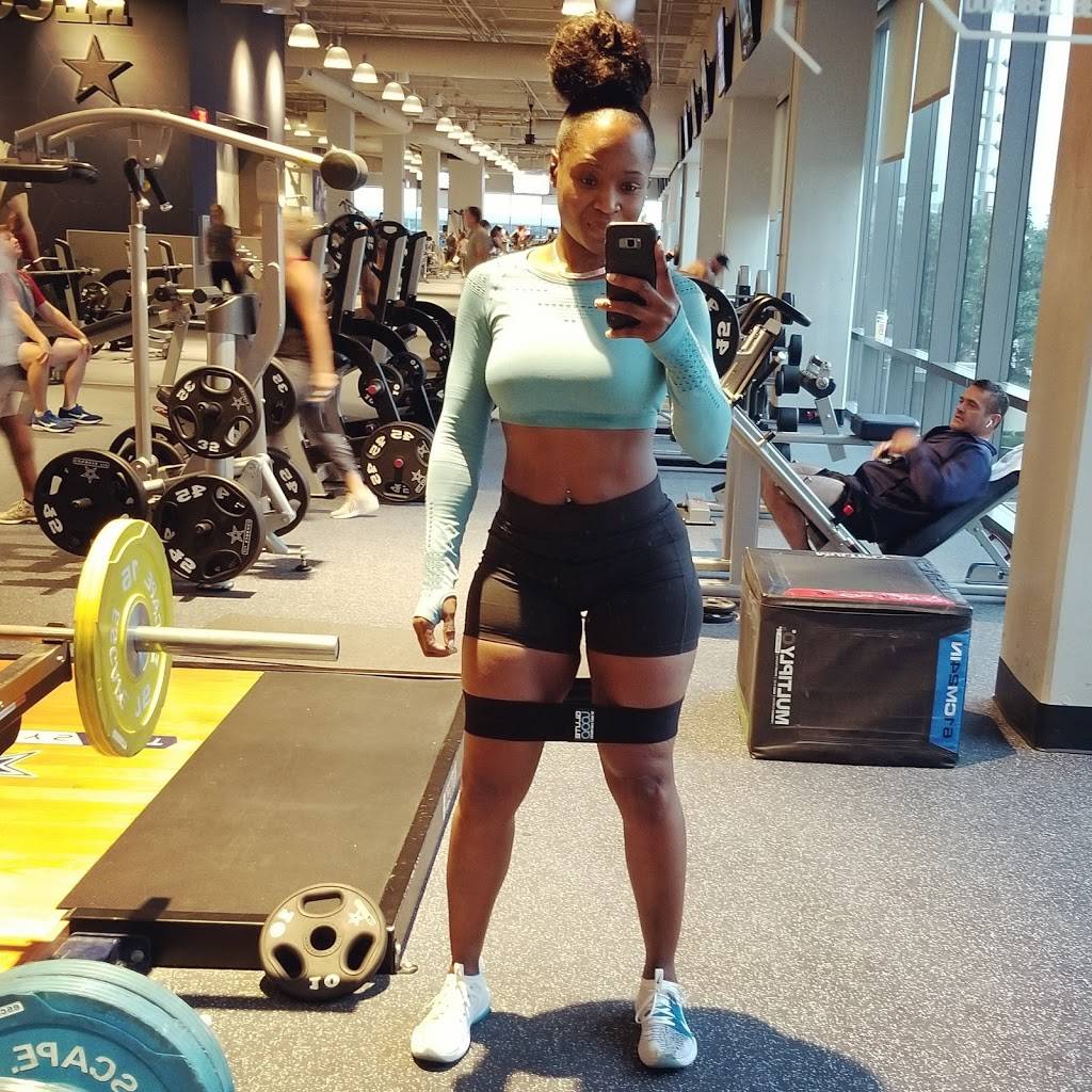 Cowboys Fit | restaurant | 5 Cowboys Way, Frisco, TX 75034, USA | 9724375000 OR +1 972-437-5000