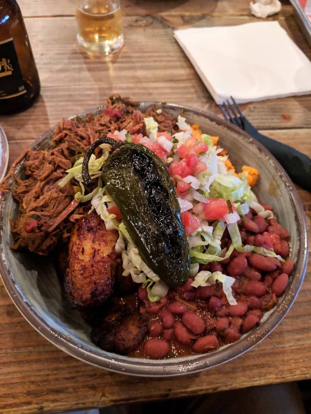 Johnny Tequilas Bar + Cocina | night club | 2446, 586 Raritan Rd, Roselle, NJ 07203, USA | 9082410600 OR +1 908-241-0600