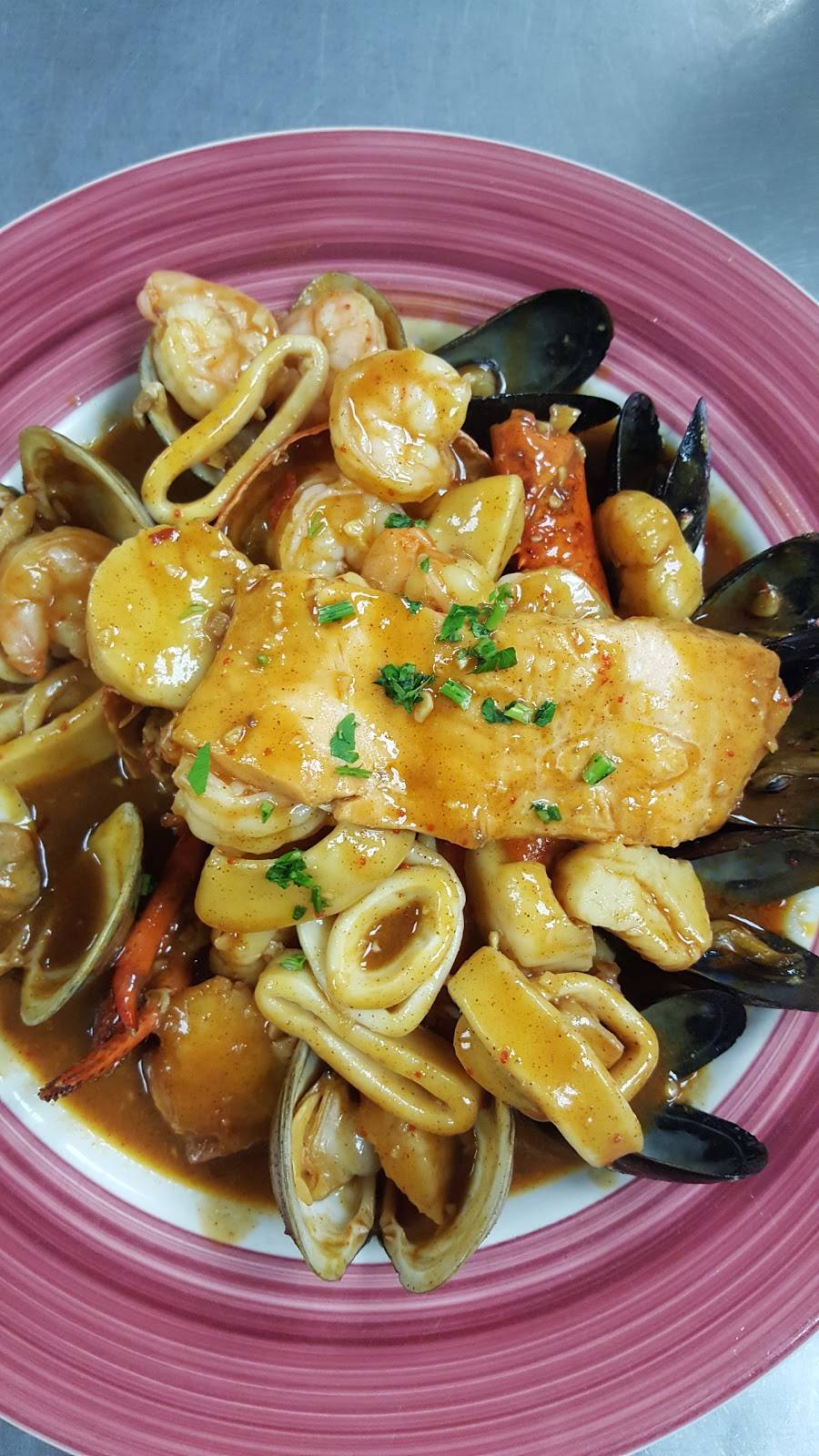 Granada Restaurant | restaurant | 410 Wagaraw Rd, Hawthorne, NJ 07506, USA | 9734275424 OR +1 973-427-5424