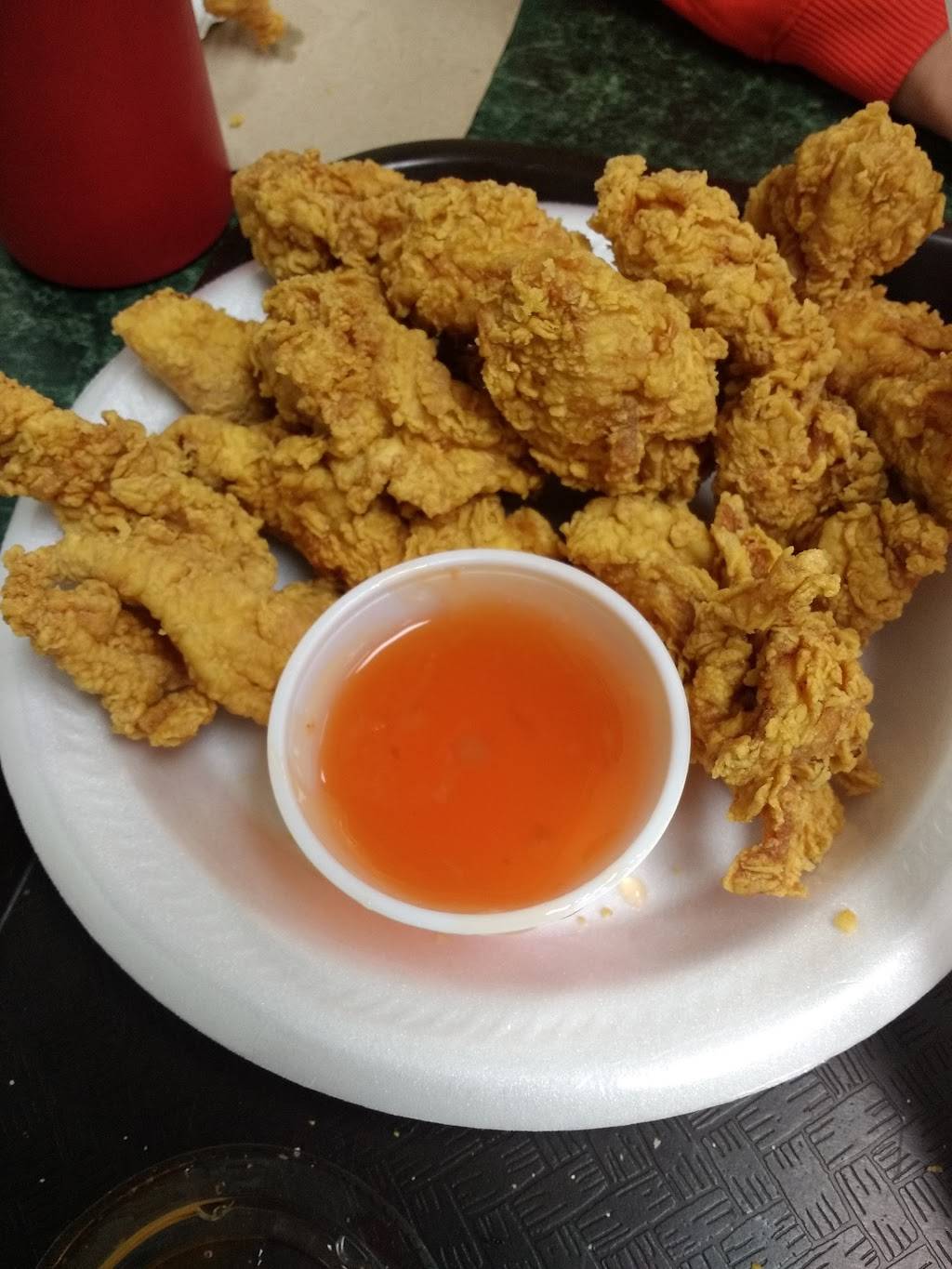 Yannis Pizzeria | restaurant | 8 Raymond Rd, Deerfield, NH 03037, USA | 6034637300 OR +1 603-463-7300