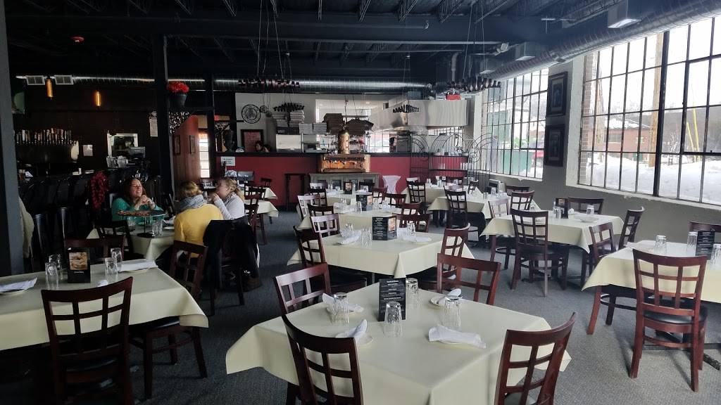 Grotto | restaurant | 5 Railroad Square, Plymouth, NH 03264, USA | 6039601063 OR +1 603-960-1063