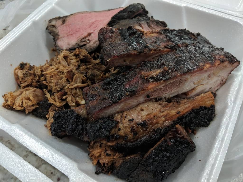 Emergency BBQ | restaurant | 765 Old County Rd # B, San Carlos, CA 94070, USA | 6505929117 OR +1 650-592-9117