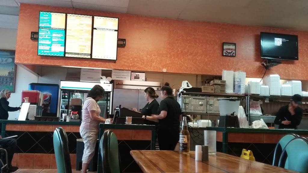 Taqueria Guadalajara | restaurant | 6 W Court St, Woodland, CA 95695, USA | 5306680628 OR +1 530-668-0628