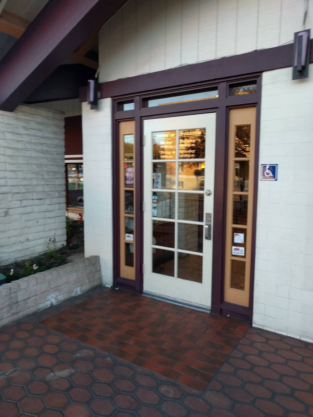 Cocos Bakery Restaurant | restaurant | 6040 York Blvd, Los Angeles, CA 90042, USA | 3232560563 OR +1 323-256-0563