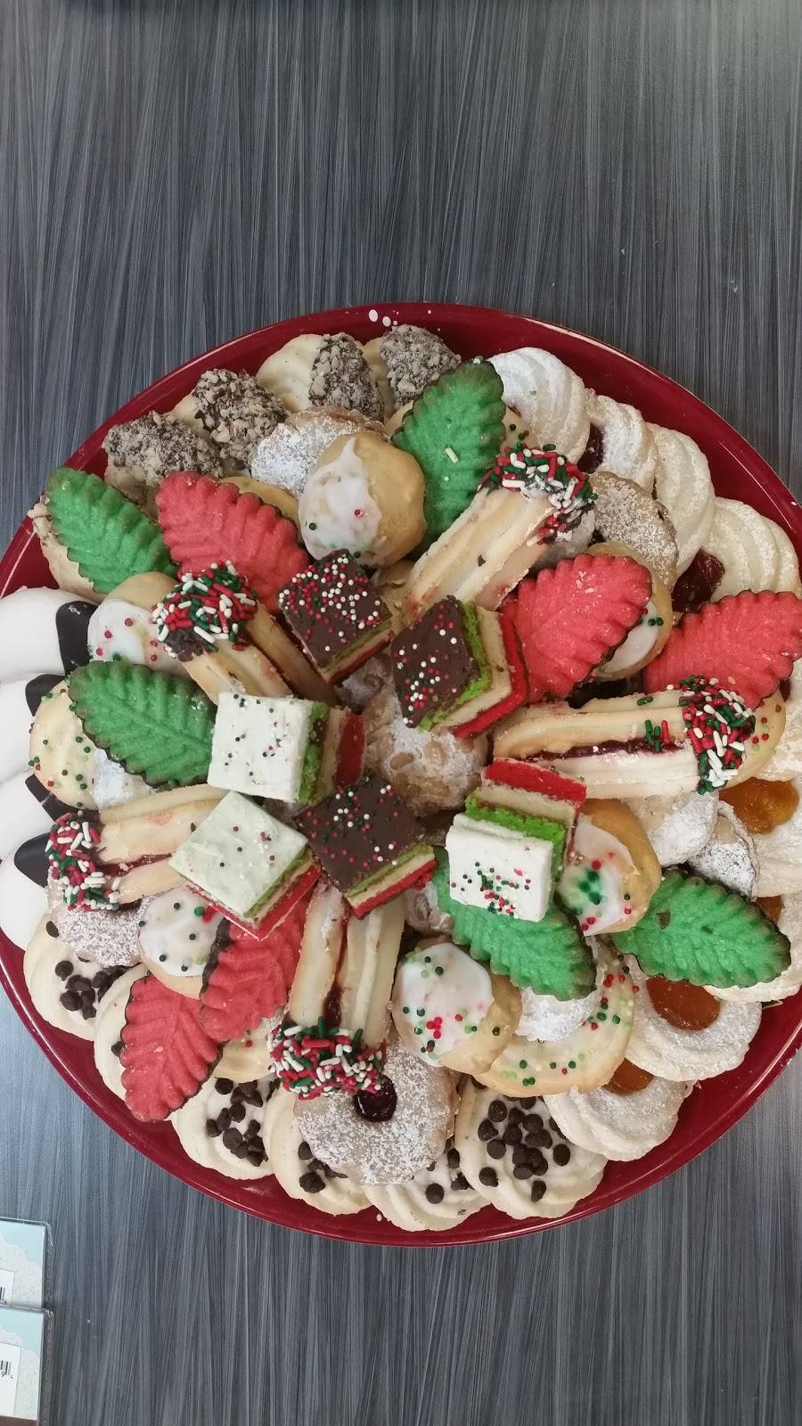 Rosies Italian Bakery and Cafe | bakery | 168 N Beach St, Daytona Beach, FL 32114, USA | 3862368995 OR +1 386-236-8995