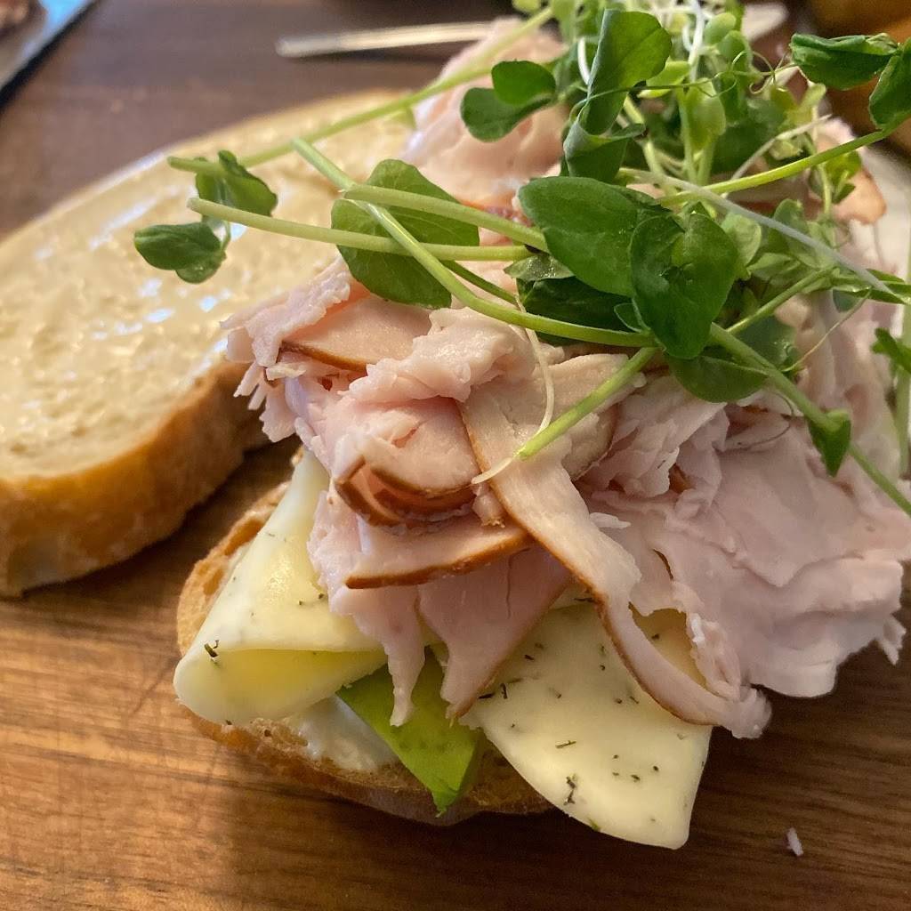 Press Coffee Bar | cafe | 1506 N Fremont St, Chicago, IL 60642, USA | 7736945900 OR +1 773-694-5900