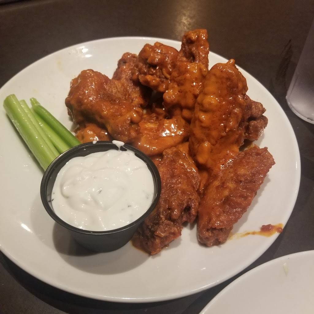 Applebees Grill + Bar | restaurant | 9330 E State Rte 350, Raytown, MO 64133, USA | 8163561055 OR +1 816-356-1055