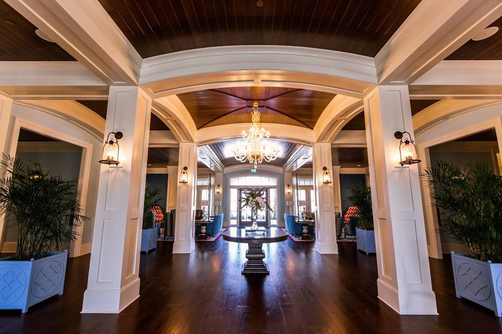 Charleston Harbor Resort and Marina | restaurant | 20 Patriots Point Rd, Mt Pleasant, SC 29464, USA | 8438560028 OR +1 843-856-0028