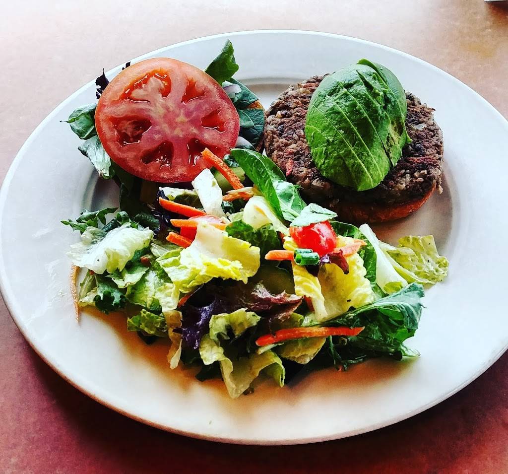 Café Manna | restaurant | 3815 N Brookfield Rd, Brookfield, WI 53045, USA | 2627902340 OR +1 262-790-2340