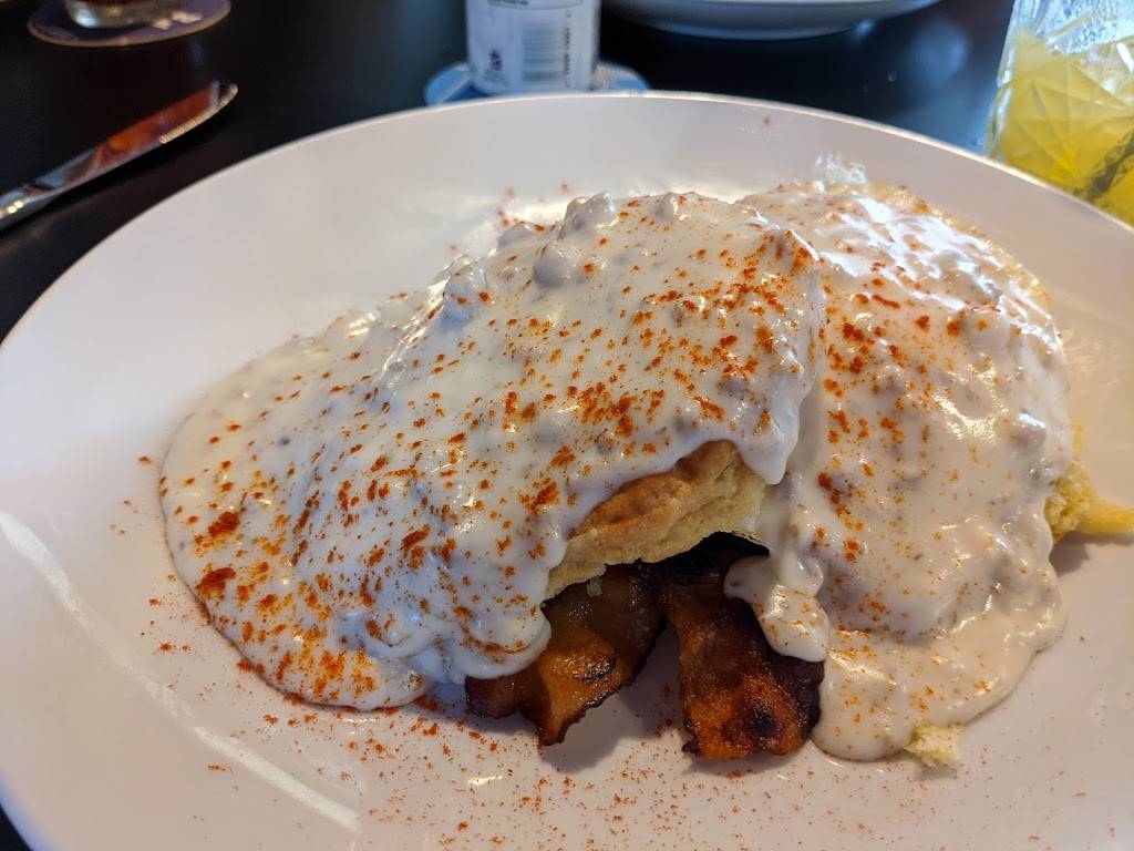 Split Social Kitchen | restaurant | 3027 E Sunshine St, Springfield, MO 65804, USA | 4177557155 OR +1 417-755-7155