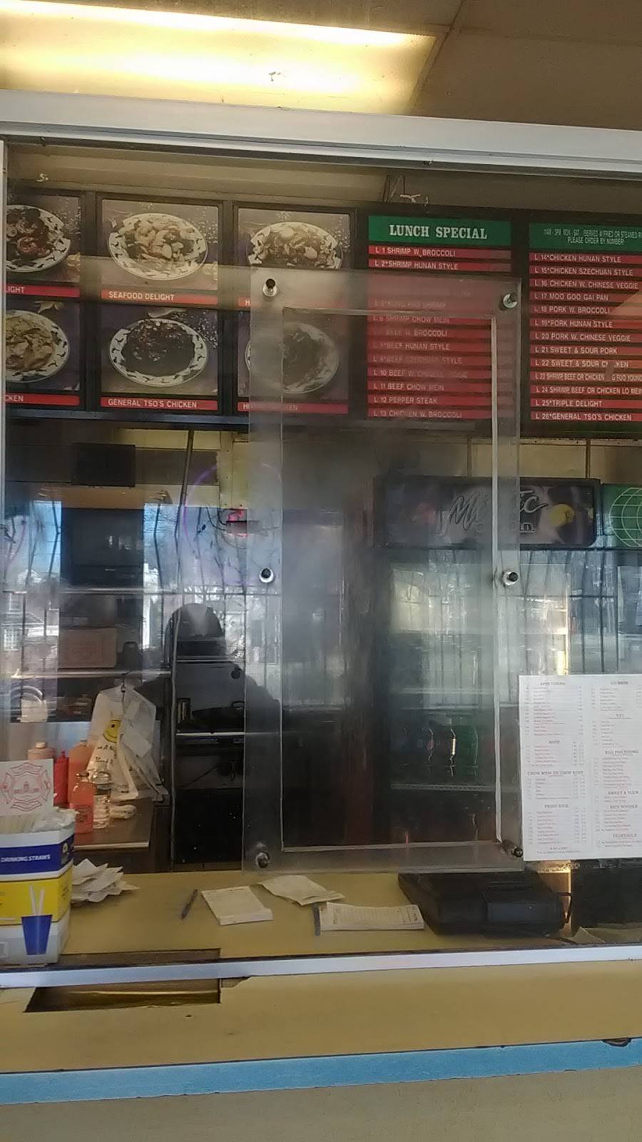 Capital Szechuan | restaurant | 5305 E Capitol St SE, Washington, DC 20019, USA | 2025815432 OR +1 202-581-5432