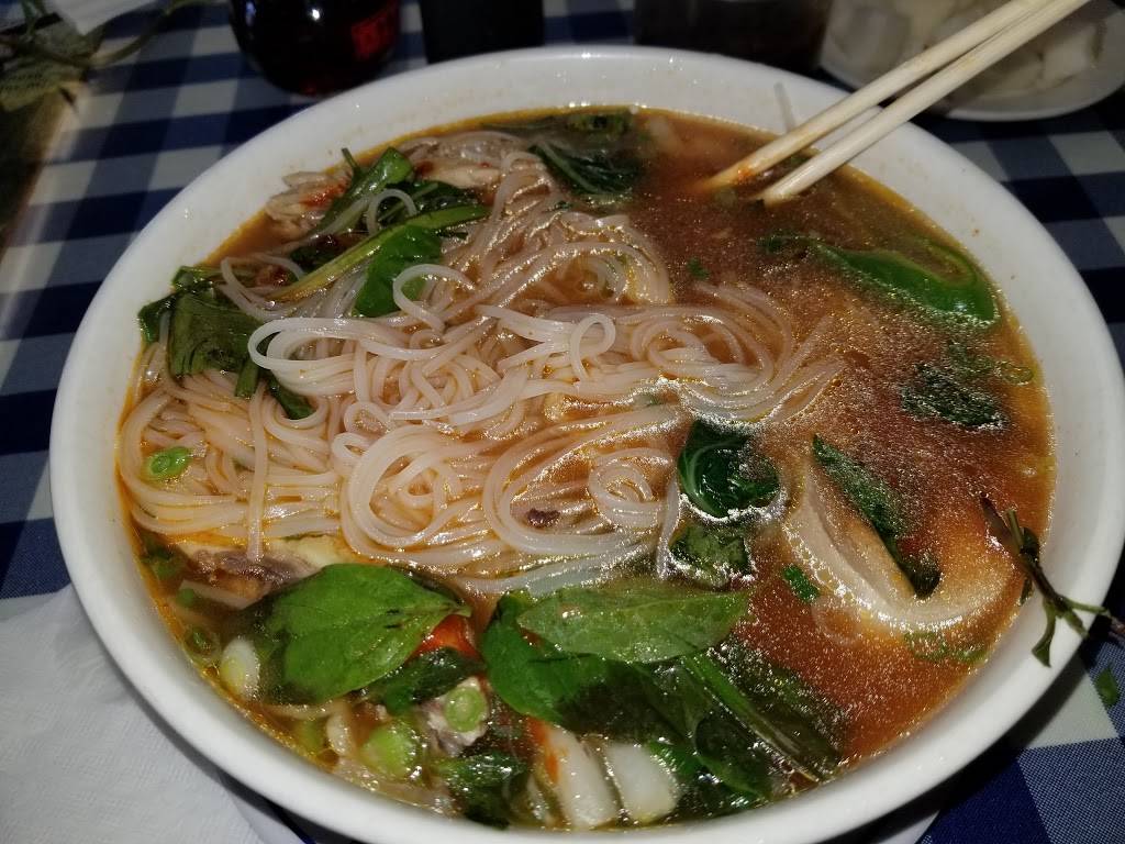 New Phó | restaurant | 1036 E Anaheim St, Long Beach, CA 90813, USA | 5624323133 OR +1 562-432-3133