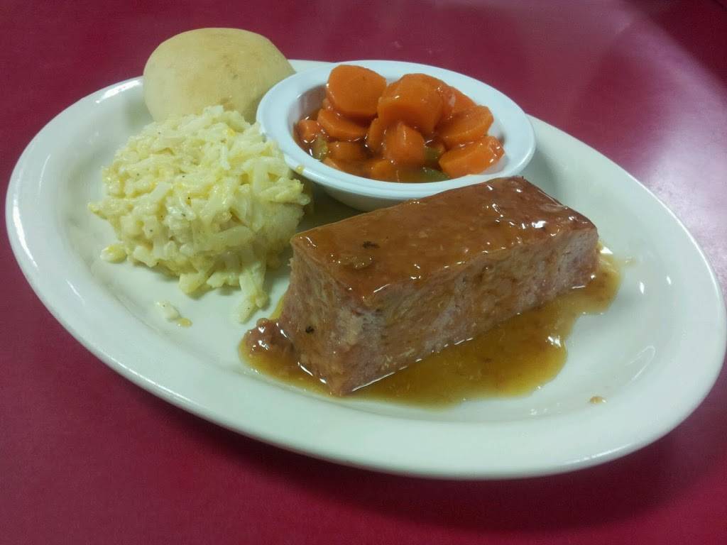 Big Jons Lunch Box | restaurant | 123 W 4th St, Mt Carmel, IL 62863, USA | 6182633272 OR +1 618-263-3272