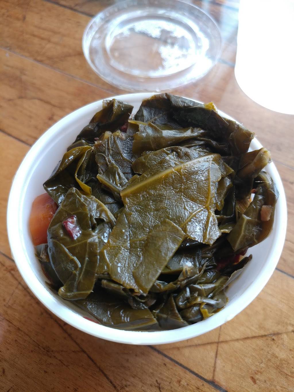 Two Scotts Barbecue | restaurant | 536 Leonard St NW, Grand Rapids, MI 49504, USA | 6166086756 OR +1 616-608-6756