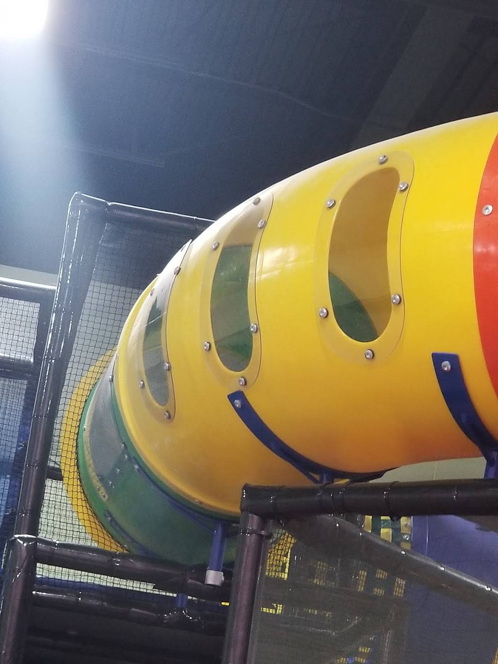 Bumblebee Play Cafe | cafe | 1015 N Randall Rd, Elgin, IL 60123, USA | 8477423000 OR +1 847-742-3000