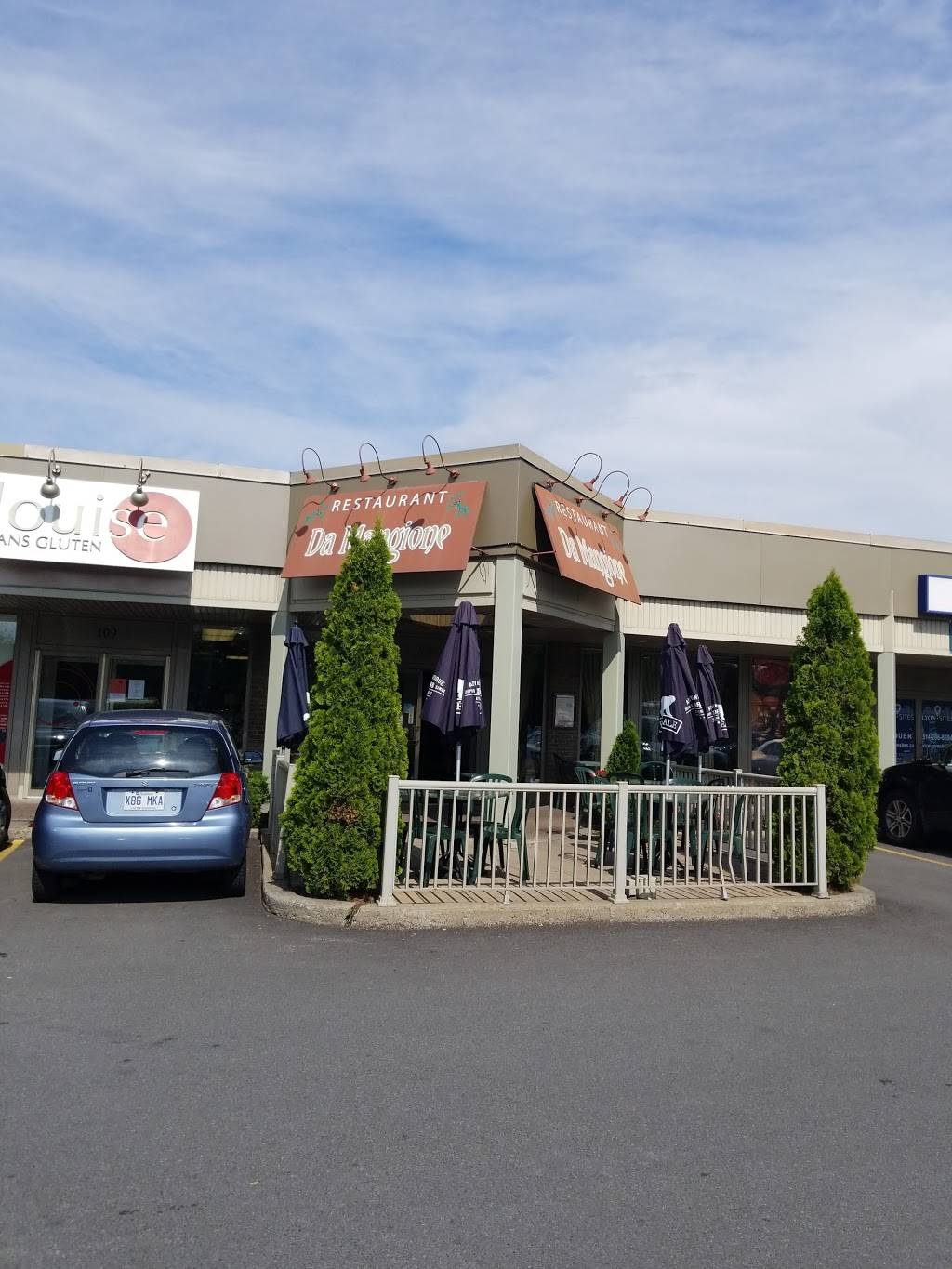 Da Mangione | restaurant | 475 Dumont Ave, Dorval, QC H9S 5W2, Canada | 5146338783 OR +1 514-633-8783