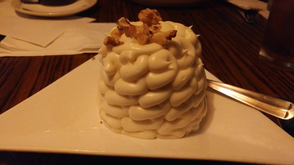 Bradys Tavern | restaurant | 31231 Southfield Rd, Beverly Hills, MI 48025, USA | 2486426422 OR +1 248-642-6422