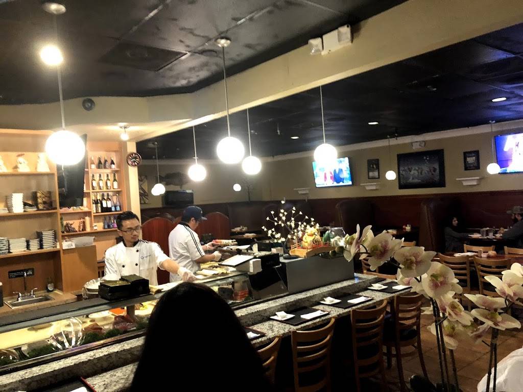 Ocean Blue Asian Fusion, LLC | restaurant | 2475 McMullen Booth Rd Ste M, Clearwater, FL 33759, USA | 7277916640 OR +1 727-791-6640