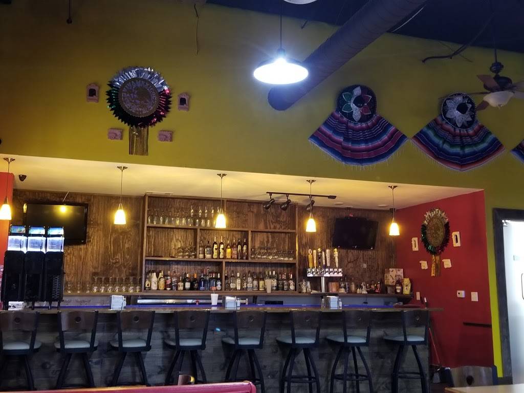 Mexican Restaurant Fajita Valley | restaurant | 180 Towne Lake Pkwy, Woodstock, GA 30188, USA | 7709282570 OR +1 770-928-2570