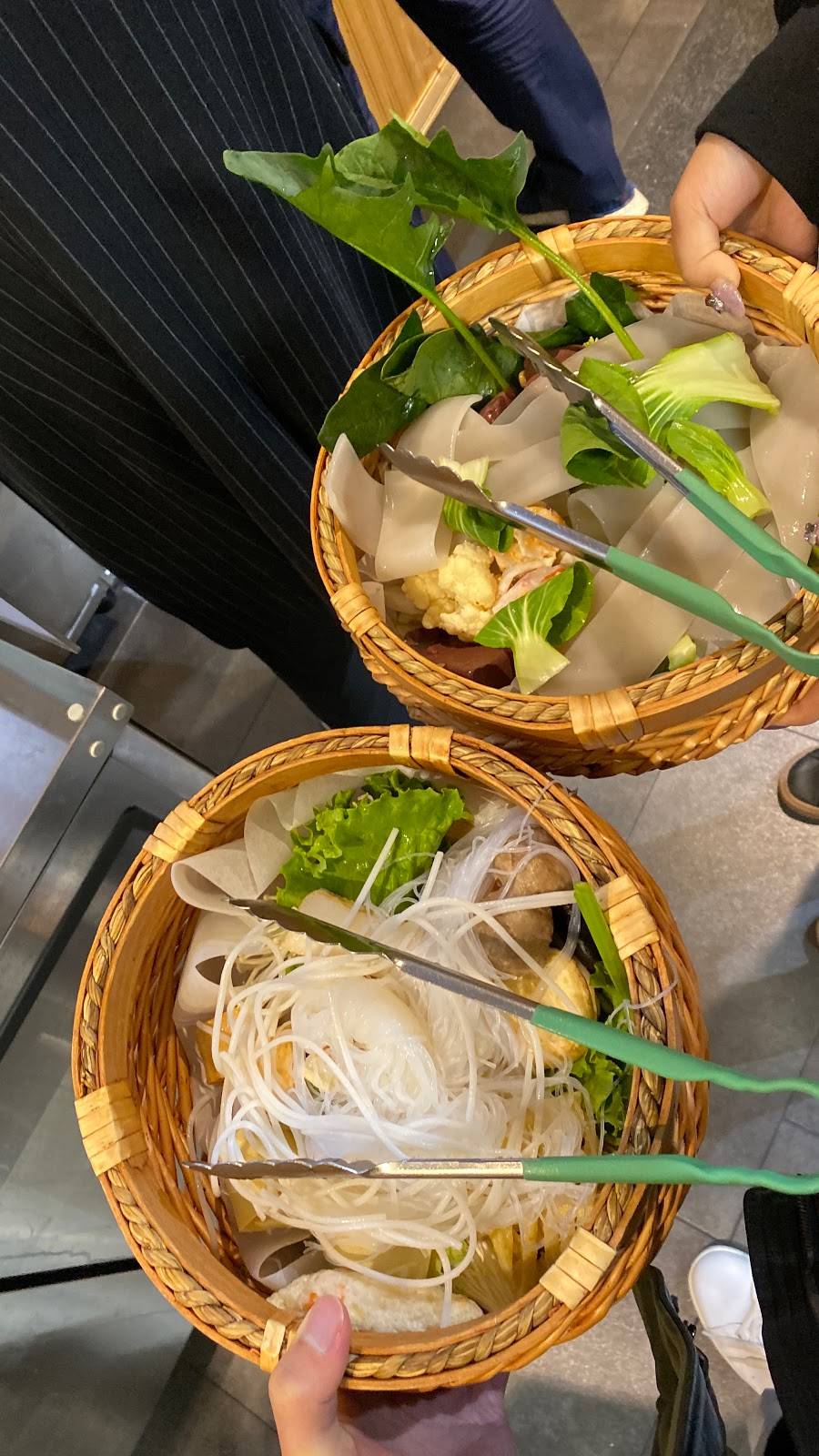 Qing Shu Malatang | restaurant | 4733 Steeles Ave E, Scarborough, ON M1V 4S5, Canada | 4167542996 OR +1 416-754-2996