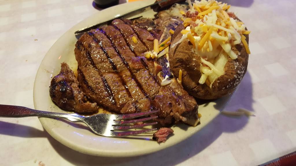Codys Original Roadhouse | restaurant | 39870 US-19, Tarpon Springs, FL 34689, USA | 7279371022 OR +1 727-937-1022