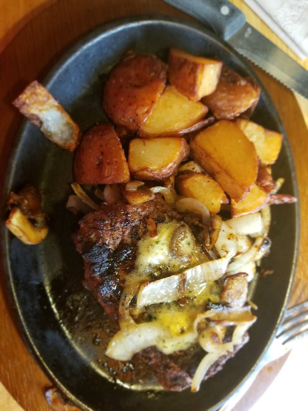 Applebees Grill + Bar | restaurant | 3956 Grand Ave, Chino, CA 91710, USA | 9095907844 OR +1 909-590-7844