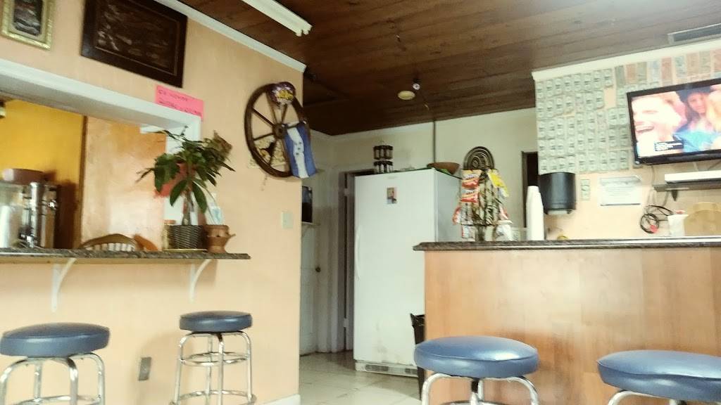 Mmabes Cafe | restaurant | 261 NE 8th St, Homestead, FL 33033, USA | 7864043724 OR +1 786-404-3724