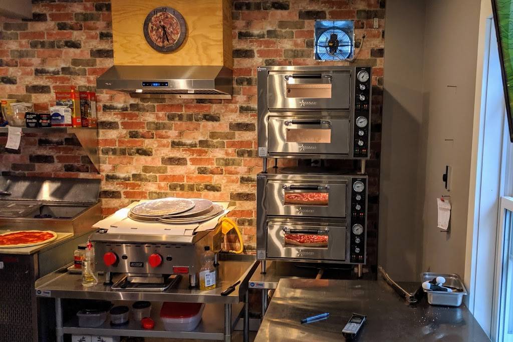 Pizza Buoys | meal takeaway | 153 Front Rd, Port Rowan, ON N0E 1M0, Canada | 2263983211 OR +1 226-398-3211