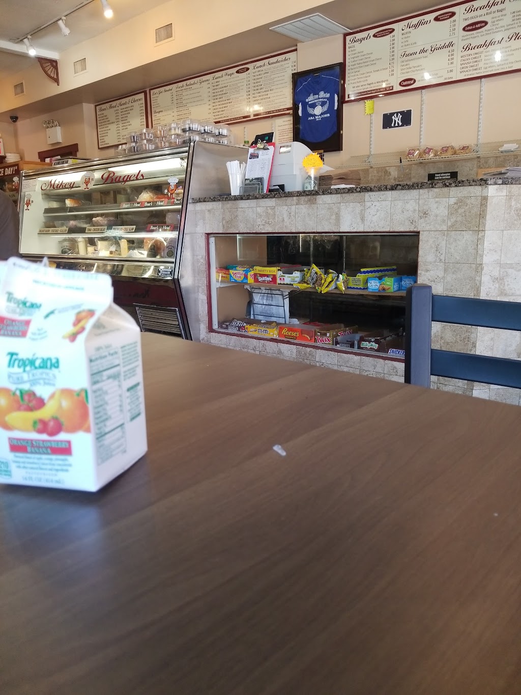 Mikey Bagels | bakery | 7420 Amboy Rd, Staten Island, NY 10307, USA | 7189849700 OR +1 718-984-9700