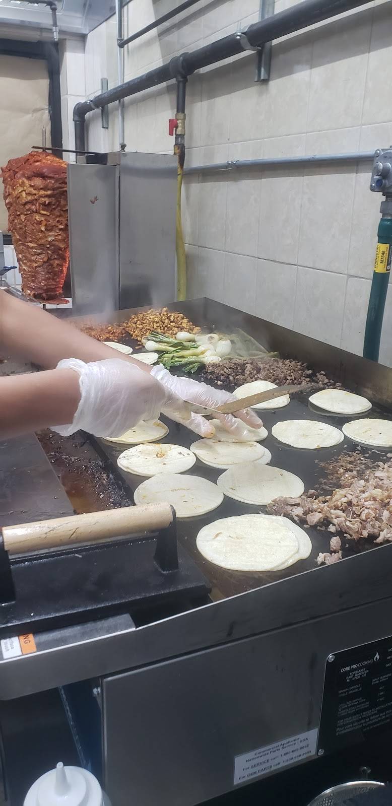 Taqueria emilio 2 | restaurant | 667 E 187th St, The Bronx, NY 10458, USA | 9178010045 OR +1 917-801-0045