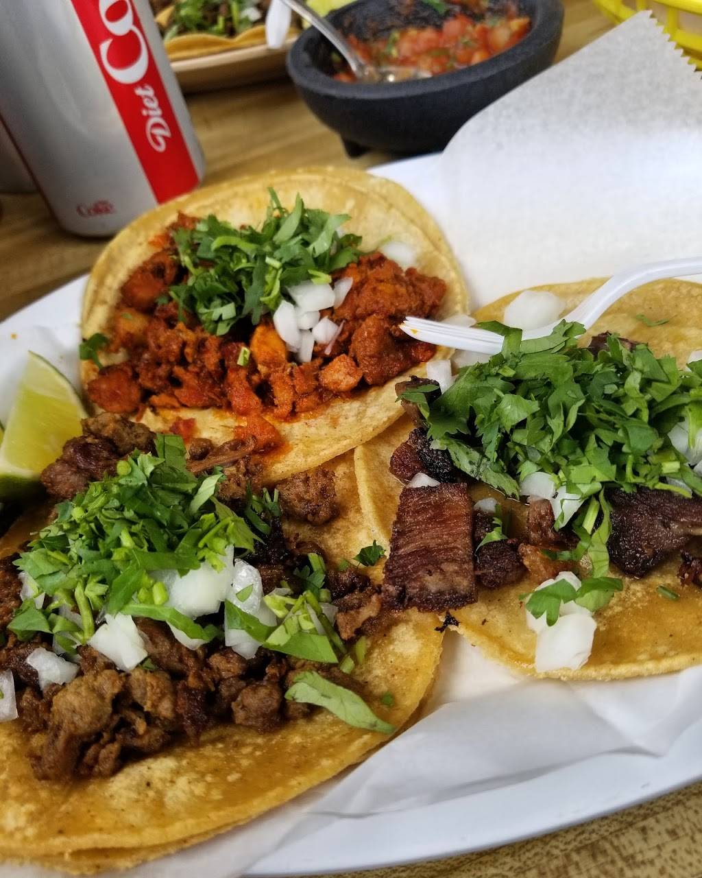 Taqueria Buenavista | restaurant | 6000 W Burnham St, Milwaukee, WI 53219, USA | 4145461197 OR +1 414-546-1197