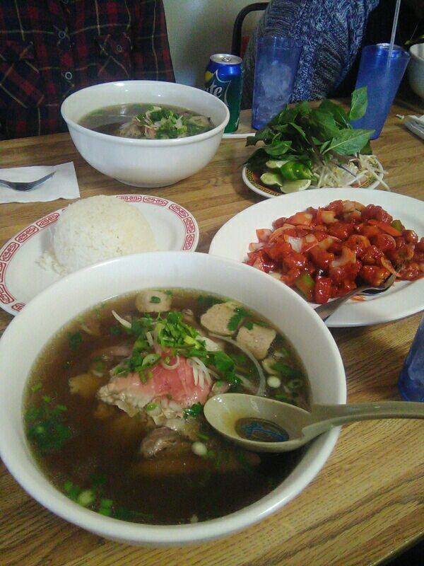 Pho Viet Restaurant | restaurant | 900 Kansas Ave B, Modesto, CA 95351, USA | 2095243032 OR +1 209-524-3032