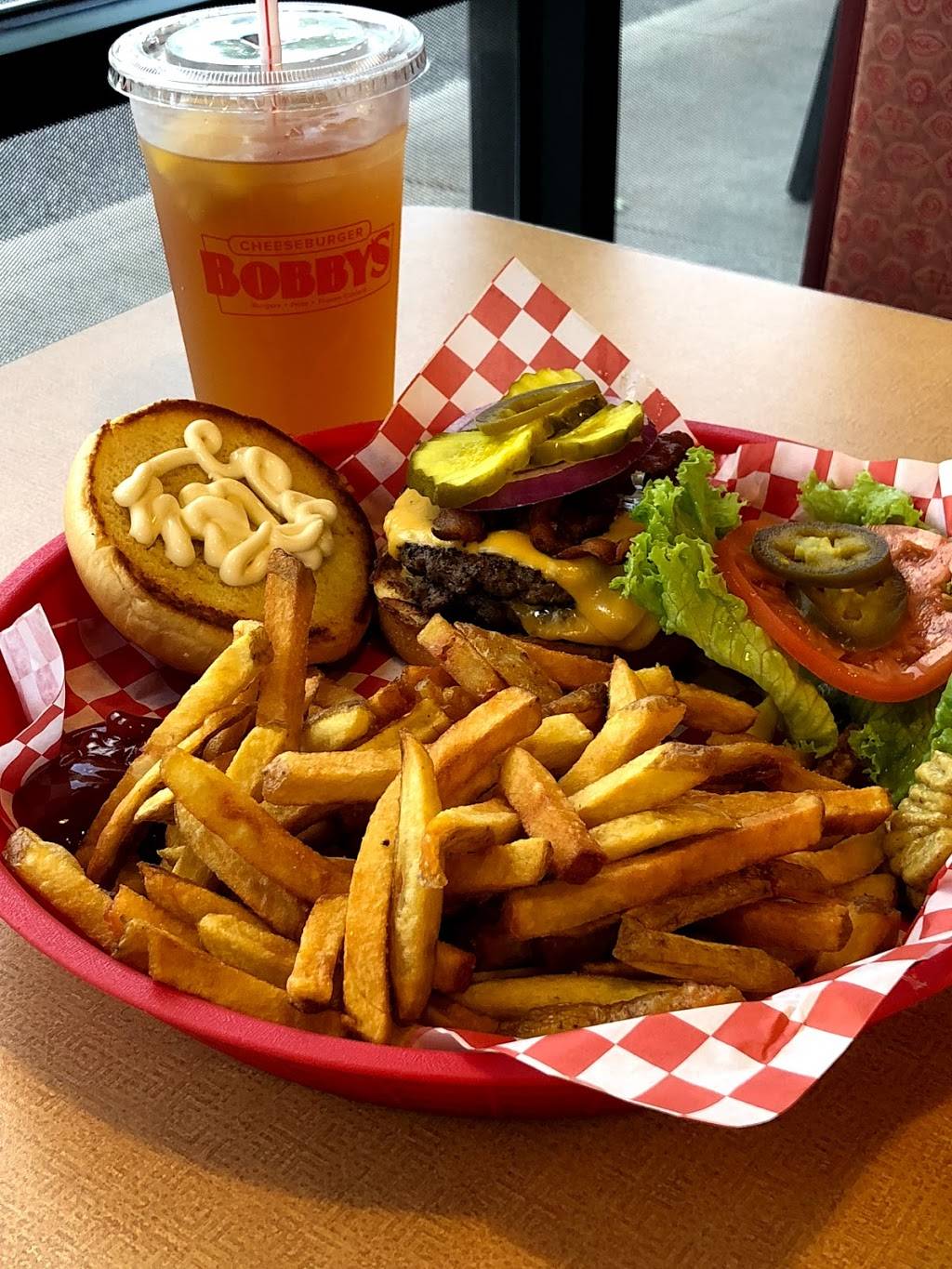 Cheeseburger Bobbys Johns Creek | restaurant | 3630 Peachtree Pkwy, Suwanee, GA 30024, USA | 6783812022 OR +1 678-381-2022