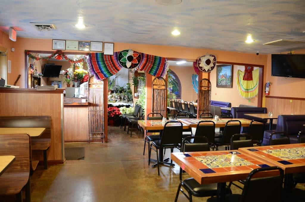 La Lupita | restaurant | 827 Eastern Blvd, Clarksville, IN 47129, USA | 8122850083 OR +1 812-285-0083