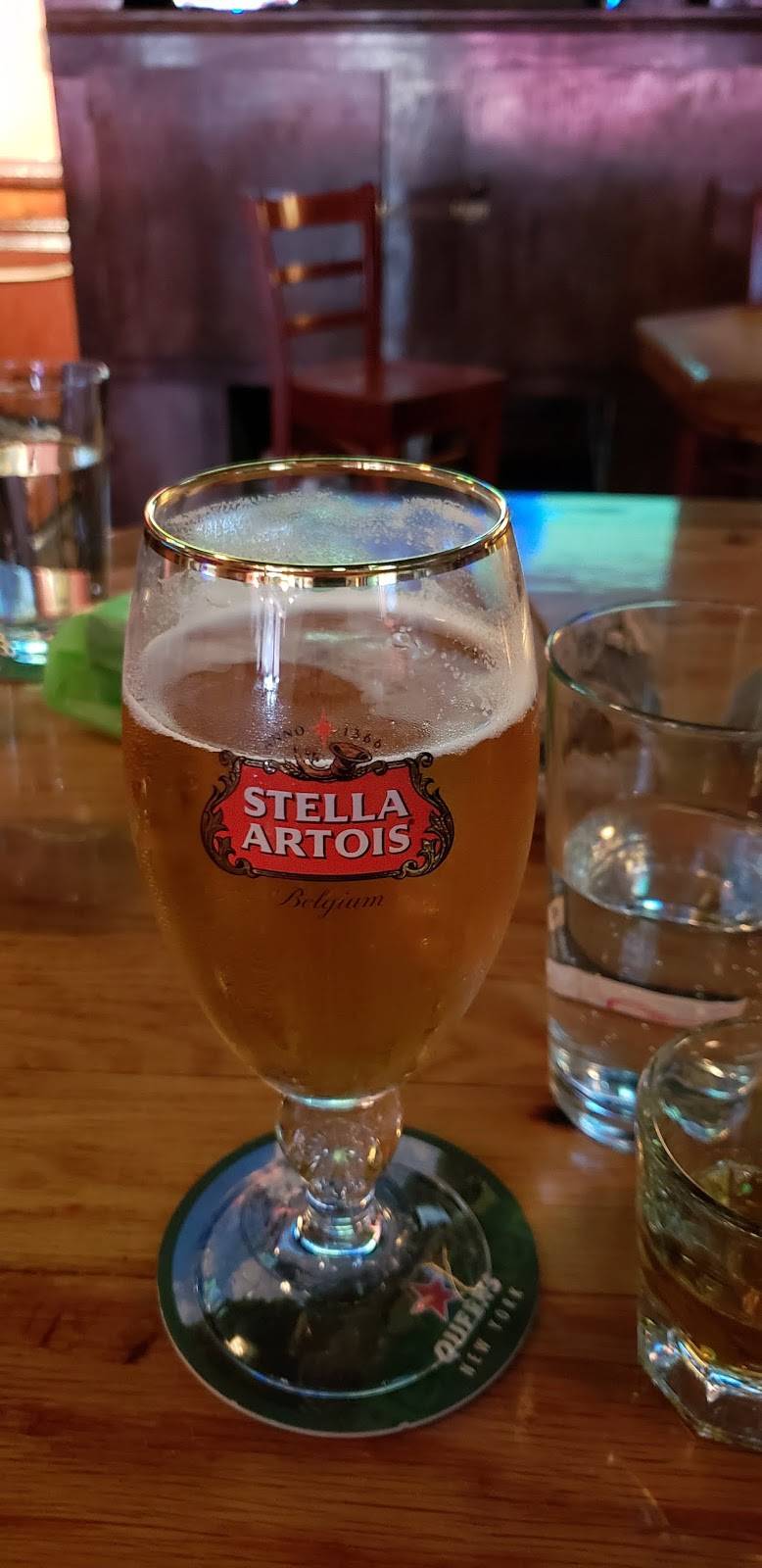 Irish Rover | restaurant | 3718 28th Ave, Long Island City, NY 11103, USA | 7182789372 OR +1 718-278-9372