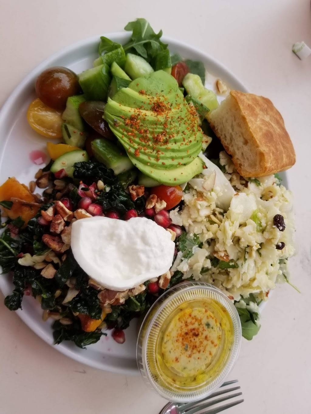 Uplifters Kitchen | cafe | 2819 Ocean Park Blvd, Santa Monica, CA 90405, USA | 3106648868 OR +1 310-664-8868