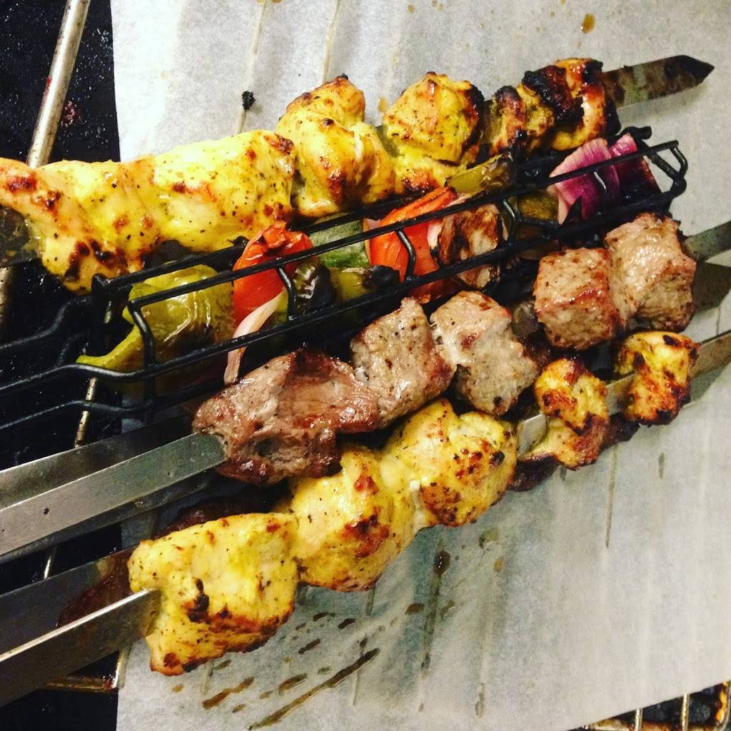 Sultans Wings & Kabob Shop | restaurant | 1500 Upper Middle Rd, Burlington, ON L7P 3P5, Canada | 9053324684 OR +1 905-332-4684