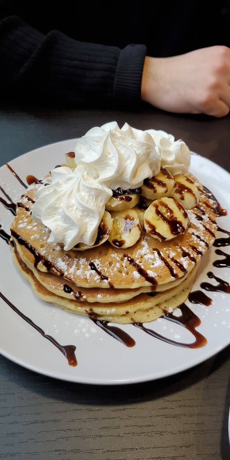 Stacked Pancake & Breakfast House | restaurant | 1220 Brant St Unit #3C, Burlington, ON L7P 1X8, Canada | 2893137306 OR +1 289-313-7306