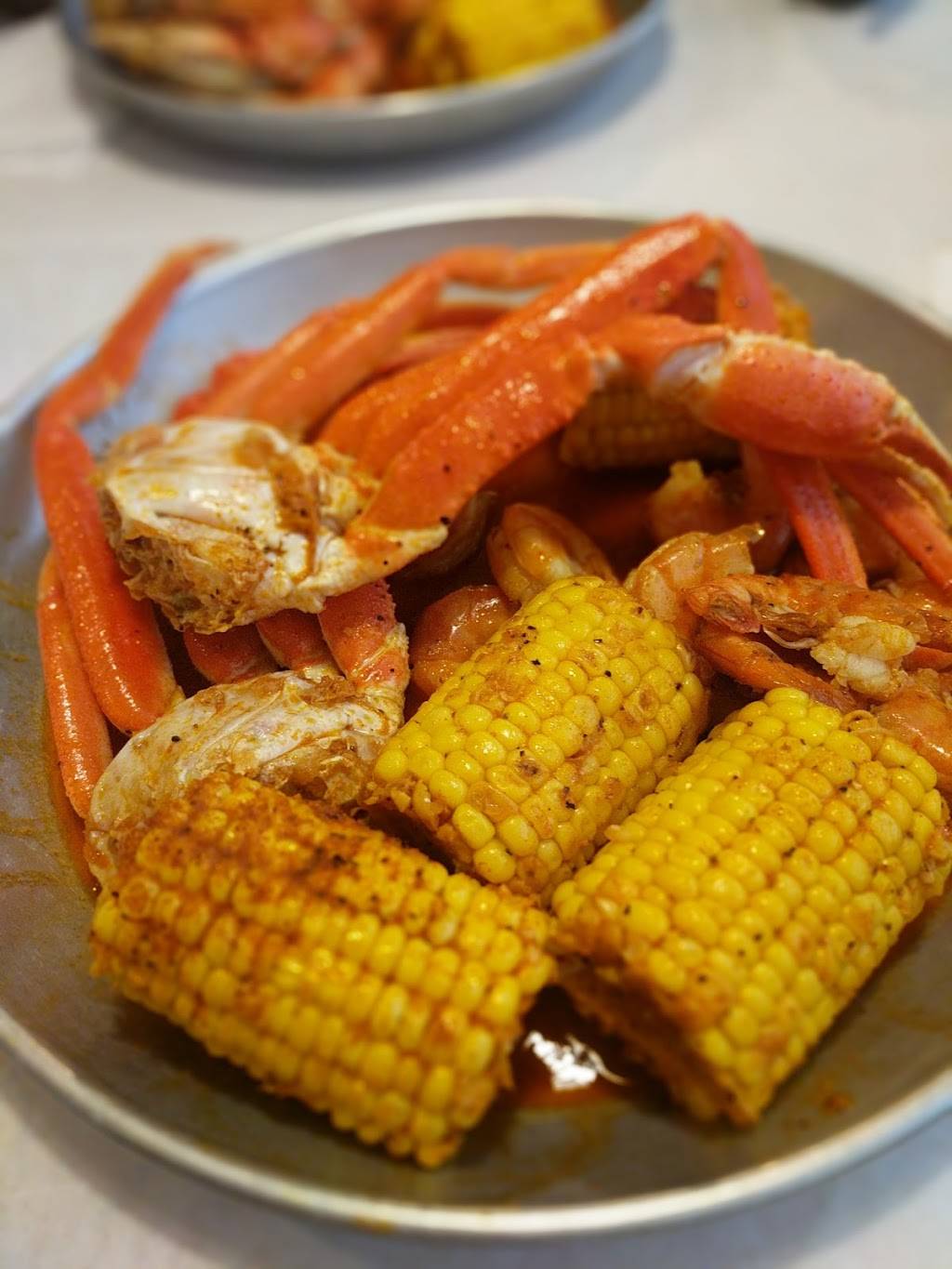 The Juicy Crab | restaurant | 1115 S Mary Susan Dr, Jacksonville, FL 32246, USA | 9043748687 OR +1 904-374-8687