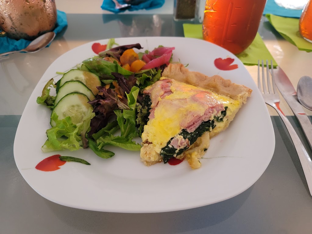 The Club Marina and Bar | restaurant | 12 Cape Docks Rd, Stockton Springs, ME 04981, USA | 2072004179 OR +1 207-200-4179