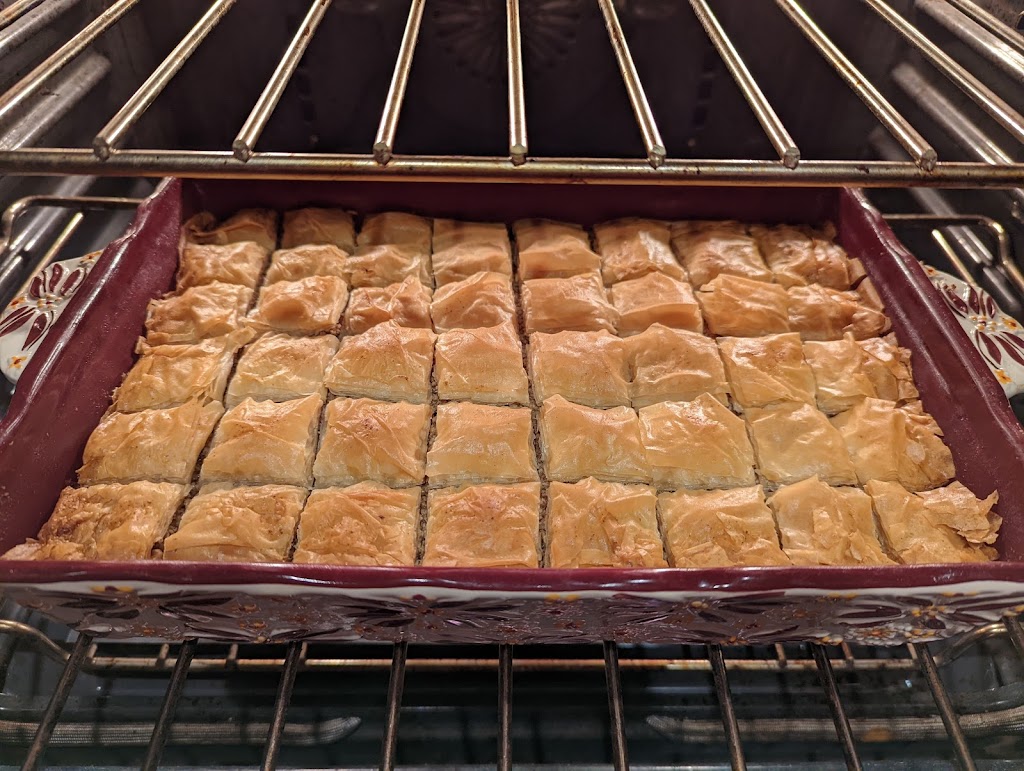 Yiayias Kouzina | restaurant | 5 Myrtle Pl, Newtown, PA 18940, USA | 9175937977 OR +1 917-593-7977